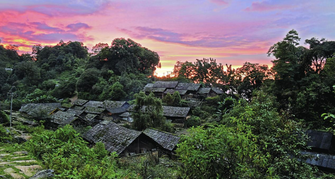 【鄉(xiāng)村旅游】鎮(zhèn)康小落水：從“窮窩坑”到“旅游村”的“逆襲”之路