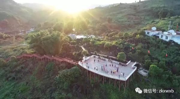 鎮(zhèn)康：把邊境小康村建設(shè)得有聲有色